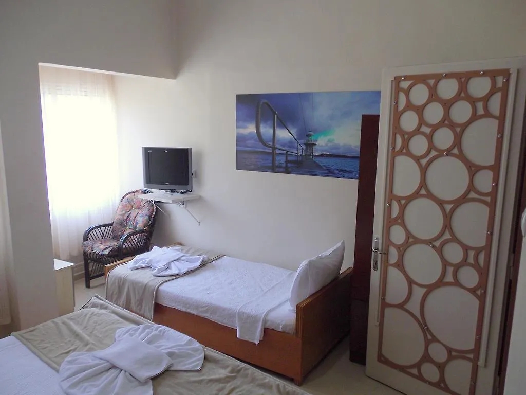 **  Çaylan Otel İzmir Türkiye